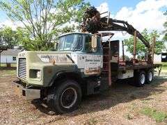 1994 MACK  Tandem Axle LOG TRUCK with PRENTICE Knuckle Boom Loader, Truck & Loader in excellent running condion, runs and operates as should, Truck VIN  1M2B209C8RM014438 - LOOK AT VIDEO & ALL PHOTOS POSTED