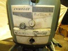 Early Vintage EVINRUDE  BIG TWIN 30 Outboard Motor, Very Good external condition - LOOK AT ALL PHOTOS - Located at 1235 Belangia Road, Havelock, NC