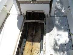 1990  SHAMROCK  PILOT HOUSE, Inboard gasoline engine, boat in very good condition, look at all photos, Hull ID - SHA02775J990, with galvanized boat trailer