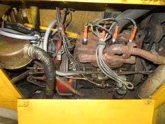 TOWMOTOR Warehouse Forklift