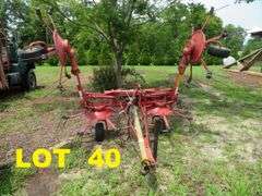 NEW HOLLAND Four Basket Hay Tedder - Very Good Condition