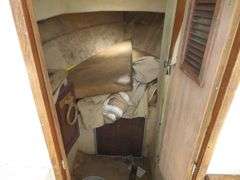 BAYLINER - CABIN BOAT & TRAILER