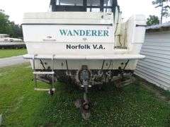 BAYLINER  28 foot CIERRA with gasoline Inboard Engine, with Cabin, Galley & Dining Area, Toilet, Electronics, Accessories,