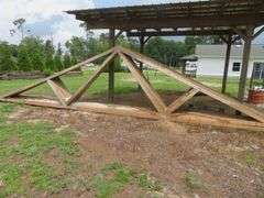 Ten (10) 28 foot Trusses, 5/12 Pitch, 16 inch overhang