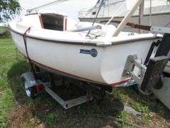 COM PAC SAIL BOAT