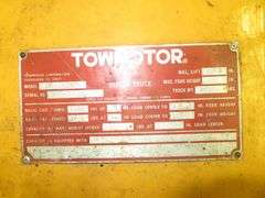 TOWMOTOR Warehouse Forklift