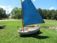 8 foot SAILING DINGY with OARS