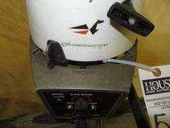 Vintage JOHNSON  2 HP, 2 Stroke               Outboard Motor, Very Good external condition - LOOK AT ALL PHOTOS - Located at 1235 Belangia Road, Havelock, NC