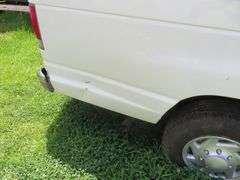 1998 FORD  PASSENGER VAN, TRITON V-10 engine, runs and drives as should, mileage showing 195,546, VIN 1FBSS31S5WHB39382