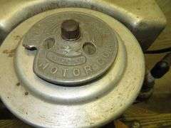 Early Vintage JOHNSON Model 300, mfd date of 1935, 3.7 hp, rare Outboard Motor, Very Good external condition - LOOK AT ALL PHOTOS - Located at 1235 Belangia Road, Havelock, NC