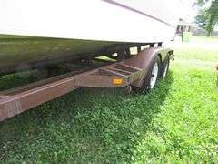 BAYLINER - CABIN BOAT & TRAILER