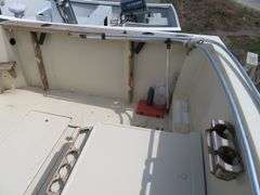 BAYLINER - CABIN BOAT & TRAILER