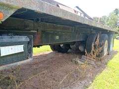 1985 CHEVROLET  BRIGADIER  Flat Bed Truck, currently does not run, but can be made to run, fuel issue, VIN  1GDT8C4Y7GV514024
