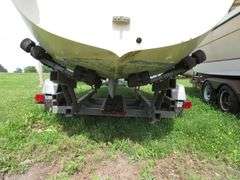 GLOUCESTER  22 foot SAILBOAT, Very good condition, Hull ID  GY100887ML485, with LONG Galvanized self adjusting trailer