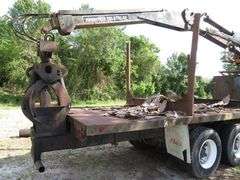 1994 MACK  Tandem Axle LOG TRUCK with PRENTICE Knuckle Boom Loader, Truck & Loader in excellent running condion, runs and operates as should, Truck VIN  1M2B209C8RM014438 - LOOK AT VIDEO & ALL PHOTOS POSTED