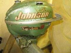 Early Vintage JOHNSON 5 hp, very old, rare Outboard Motor, Very Good external condition - LOOK AT ALL PHOTOS - Located at 1235 Belangia Road, Havelock, NC