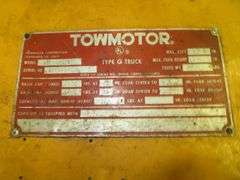 TOWMOTOR Warehouse Forklift