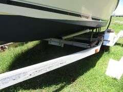1990  SHAMROCK  PILOT HOUSE, Inboard gasoline engine, boat in very good condition, look at all photos, Hull ID - SHA02775J990, with galvanized boat trailer