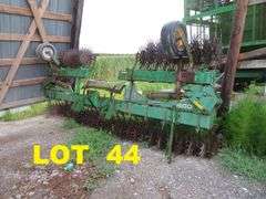JOHN DEERE Model 400 ROTARY HOE