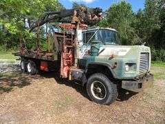 1994 MACK  Tandem Axle LOG TRUCK with PRENTICE Knuckle Boom Loader, Truck & Loader in excellent running condion, runs and operates as should, Truck VIN  1M2B209C8RM014438 - LOOK AT VIDEO & ALL PHOTOS POSTED