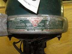 Early Vintage MERCURY "SUPER 10" Model KG-7  KIEKHAEFER HURRICANE, very old, rare Outboard Motor, Very Good external condition - LOOK AT ALL PHOTOS - Located at 1235 Belangia Road, Havelock, NC
