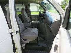 1998 FORD  PASSENGER VAN, TRITON V-10 engine, runs and drives as should, mileage showing 195,546, VIN 1FBSS31S5WHB39382