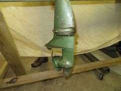 Early Vintage JOHNSON 5 hp, very old, rare Outboard Motor, Very Good external condition - LOOK AT ALL PHOTOS - Located at 1235 Belangia Road, Havelock, NC