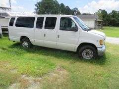 1998 FORD  PASSENGER VAN, TRITON V-10 engine, runs and drives as should, mileage showing 195,546, VIN 1FBSS31S5WHB39382