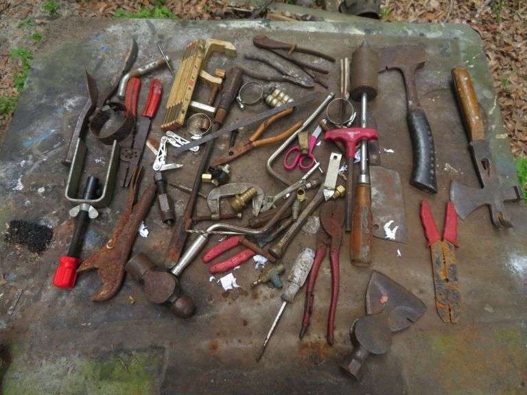 Assorted tools image