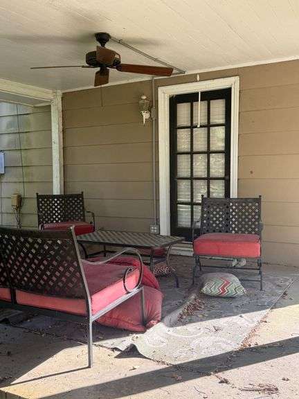 4 pieces Iron Porch Furniture: 1 loveseat, 2 chairs, 1 table image