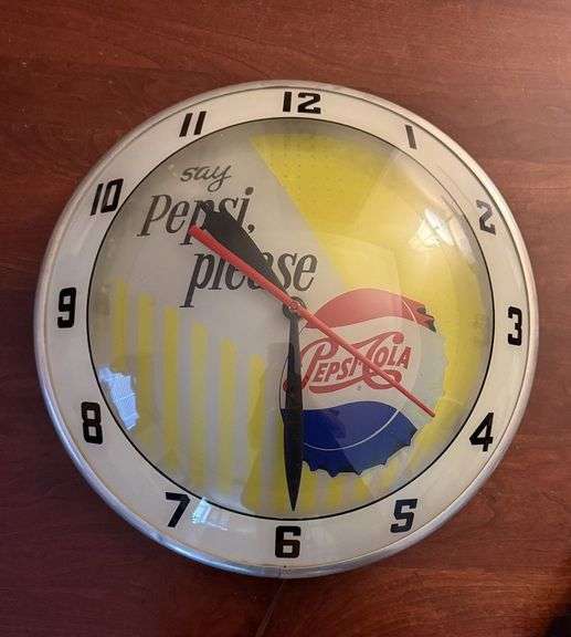 PEPSI Clock, works, 15" round image