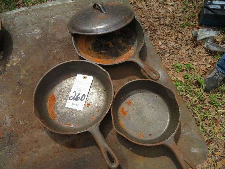 3 Round Cast Iron Frying Pans: 8", 7" and 6" image