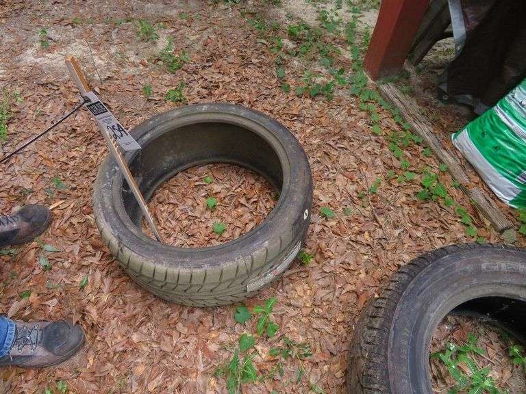 1 New tire, NOTTO 275/35ZR20102W image