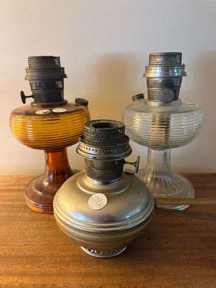 3 Hurriane Oil Lamps image