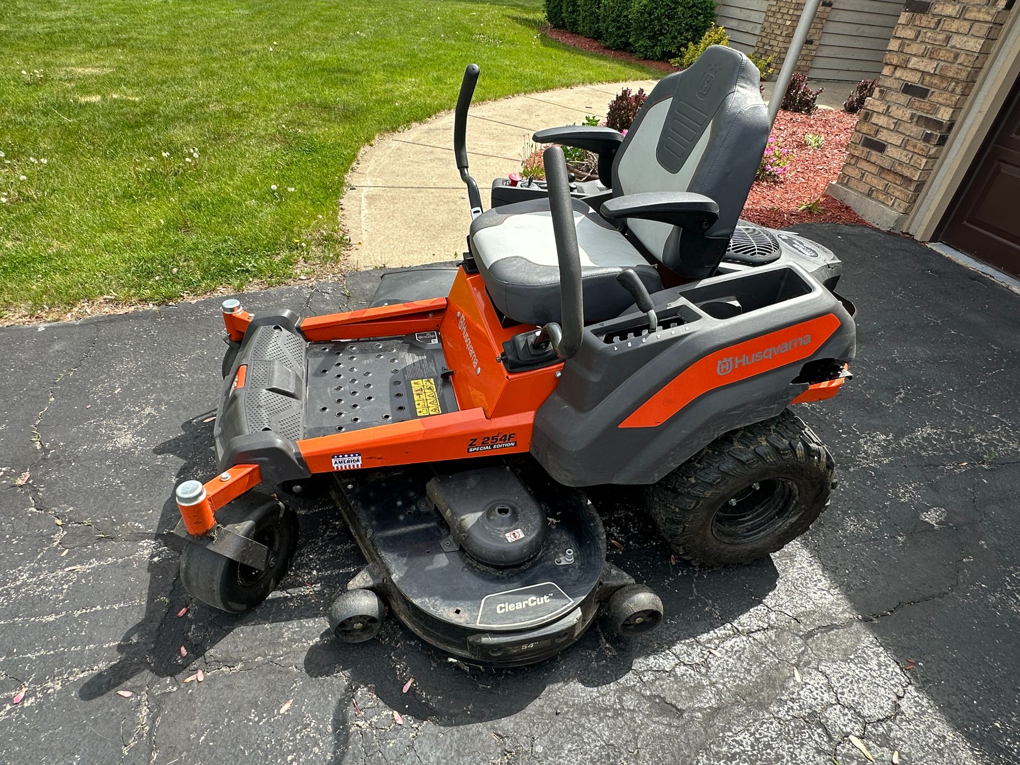 Lot image 1