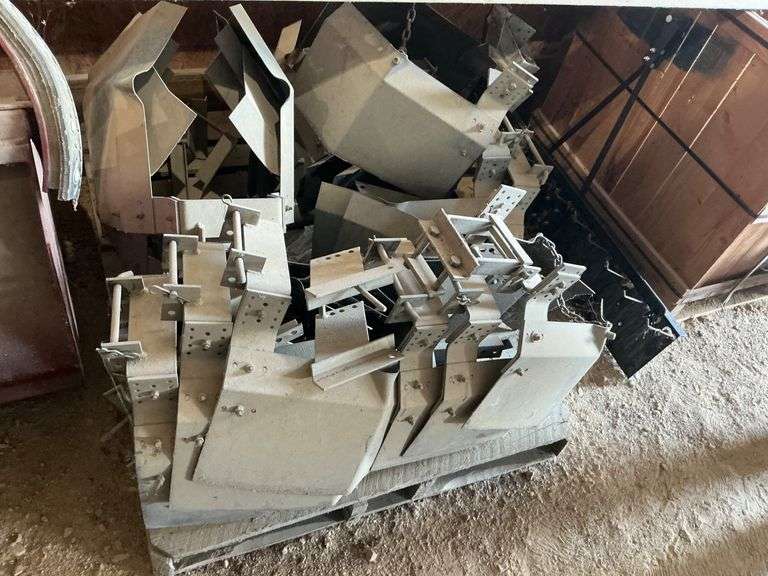 (13) Cultivator Levelers image