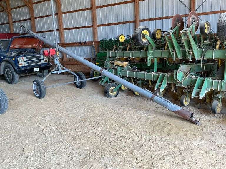 Mayrath 26’x 6” 3hp electric motor, on transport image