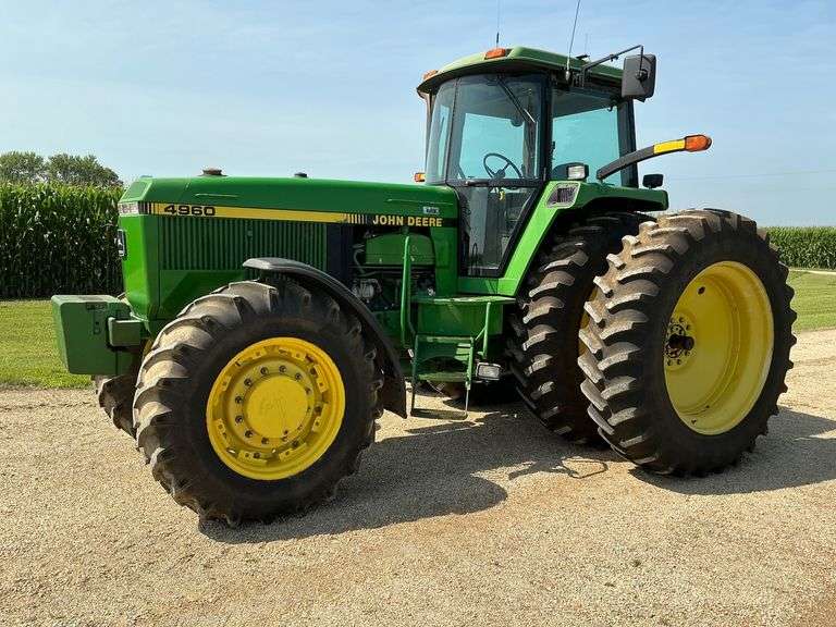 1992 JD 4960 MFWD, 8426 hrs. image