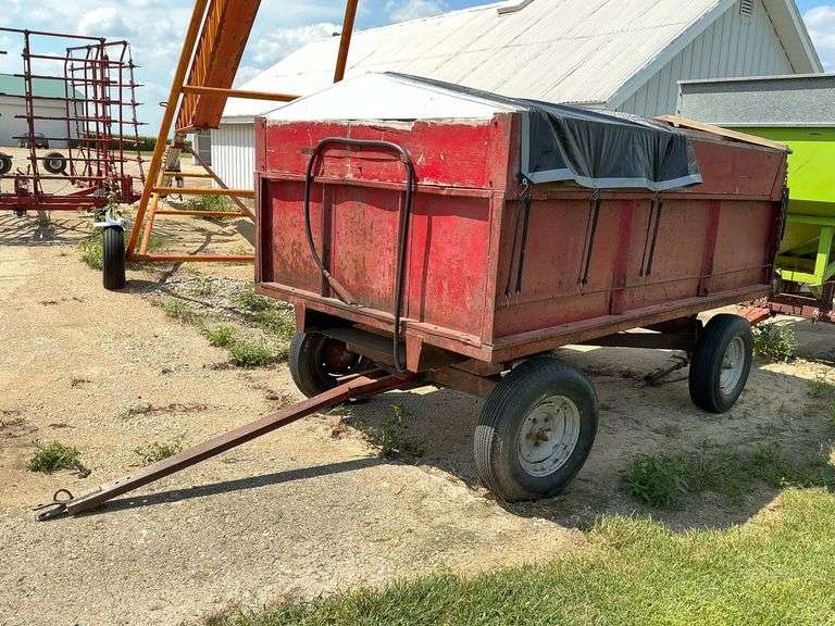 steel barge box wagon, 6’ x 10’ w/hoist image