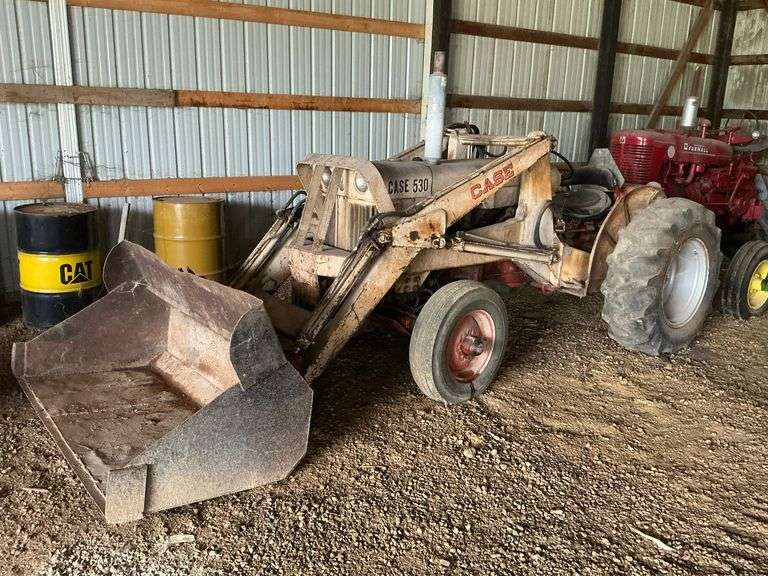 Case 530 Loader Tractor, gas, power steering, pto, eagle hitch, WF, 14.8-24 tires image