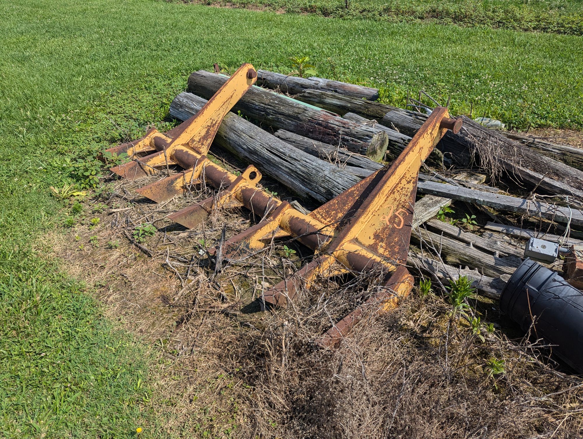 Lot image 1