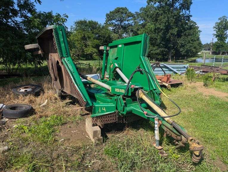 John Deere 1518 Batwing Mower