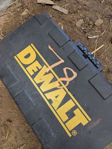 DeWalt Quik Drive Auto Feed Screw System
