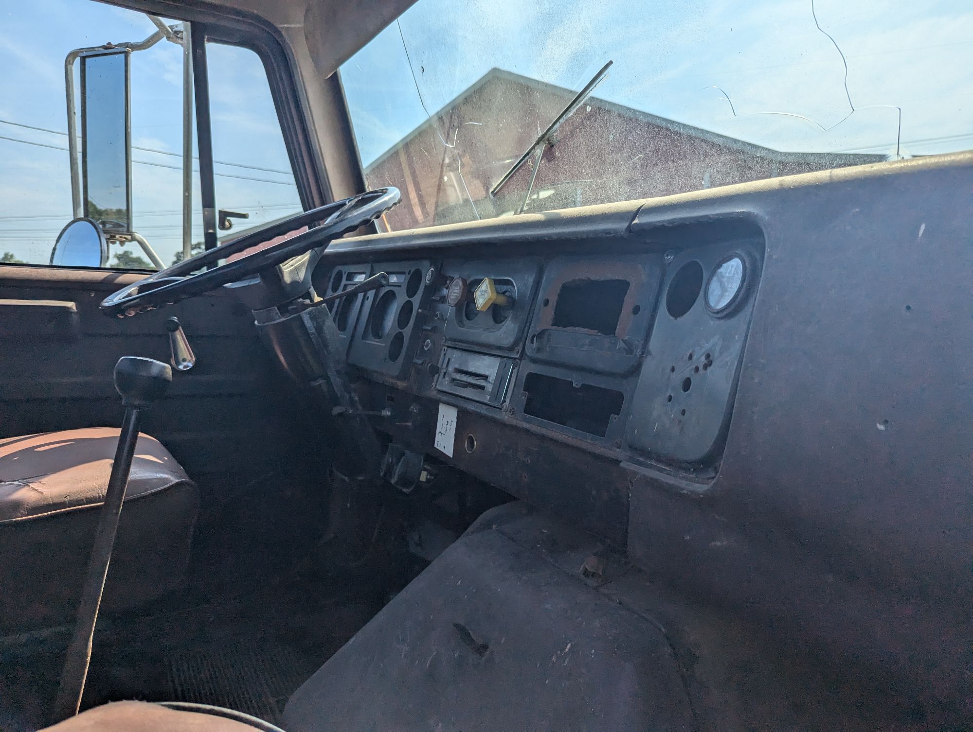 Lot image 12