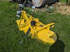 John Deere 261 Grooming Mower Attachment