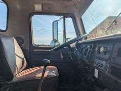 1987 S1900 International Truck, Model 1955, VIN: 1HSLRTVNXHH476480