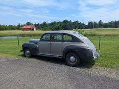 1940 Plymouth P10 Deluxe Sedan