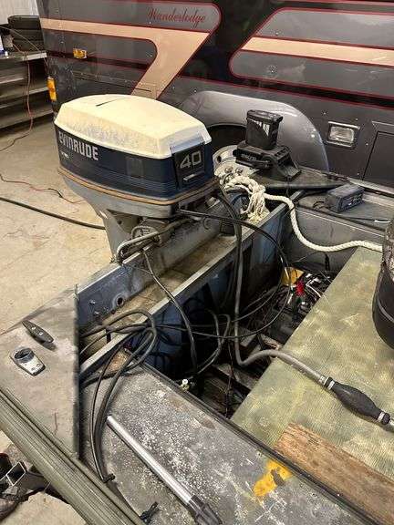 1989 Dura Craft 1542 SS - Pearce & Associates