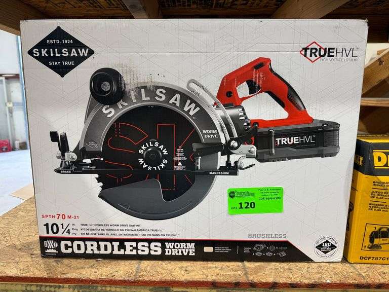 New Skilsaw Cordless 10 1/4in with (2) Batteries and Charger - Model SPCH70M21 image