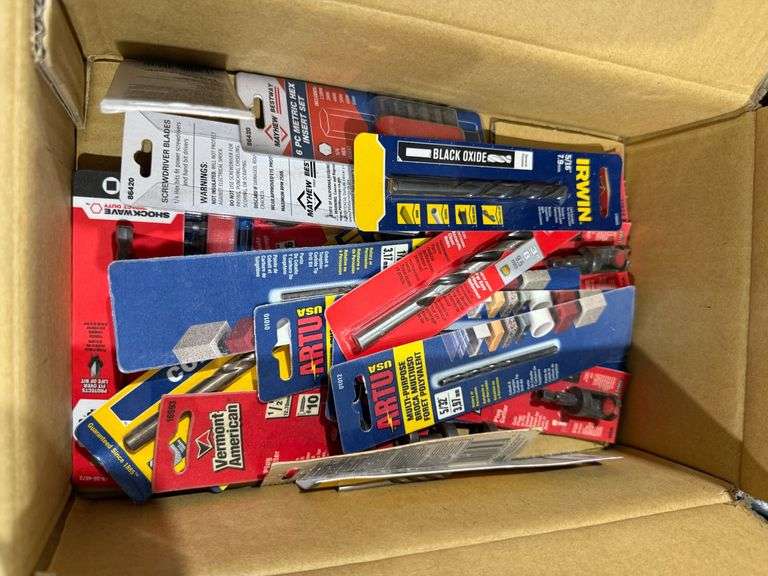 Lot- Assorted Drill Bits image